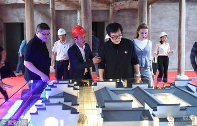成龙送古民居回安徽 曾将4栋古建筑捐新加坡