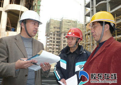 冬季建筑安全生产大检查莱山区在行动(图)-莱山,冬季,建筑,安全,生产,检查-新闻中心