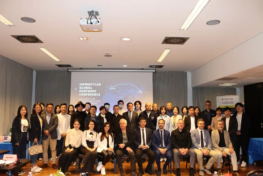 米兰掀起&ldquo;3D+AI&rdquo;科技热潮，J9集团国际站之家携手J9集团国际站设计家亮相第62届米兰国际家具展
